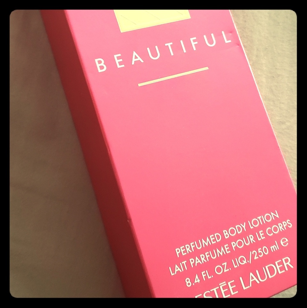Estee Lauder Beautiful Perfumed Body Lotion